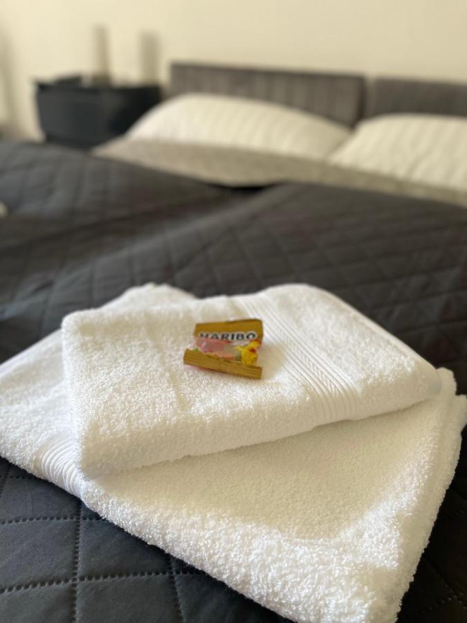 City Studios Mit Garten In Elberfeld- Zentral - Nespresso - Netflix Wuppertal Eksteriør bilde