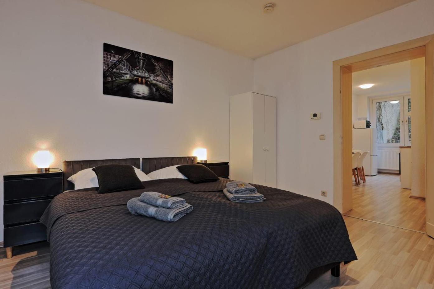 City Studios Mit Garten In Elberfeld- Zentral - Nespresso - Netflix Wuppertal Eksteriør bilde